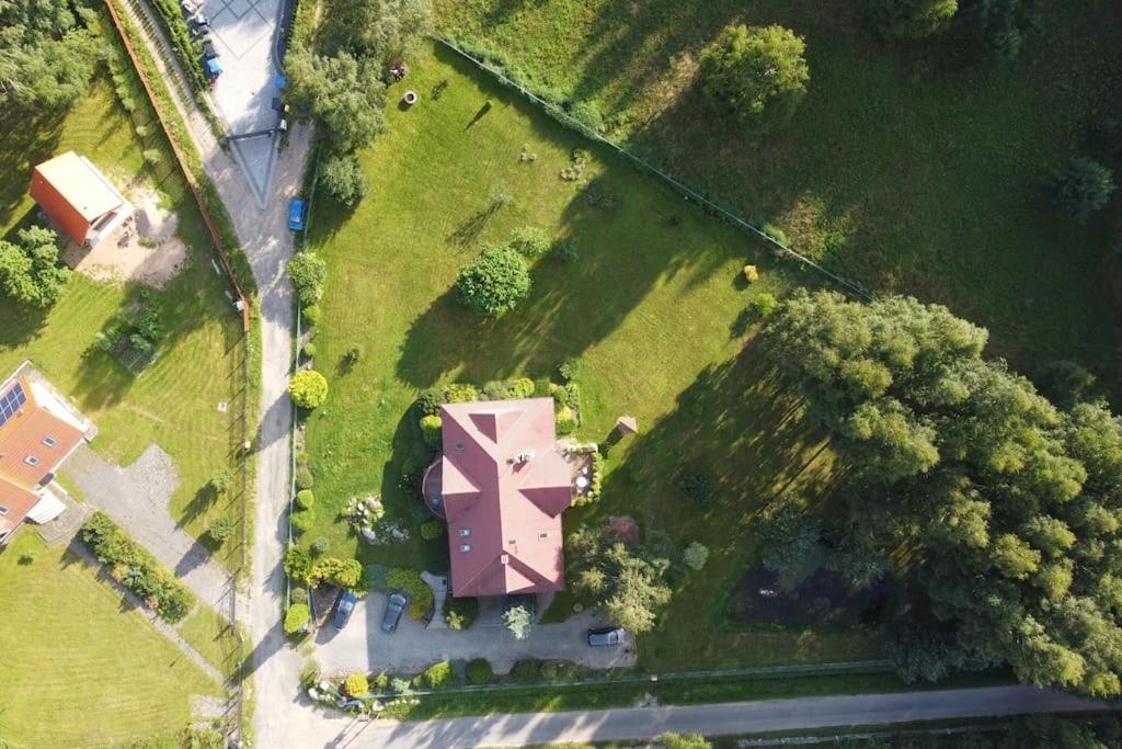 Pokoje Goscinne Dolina Czerwienia Przesieka Exterior foto
